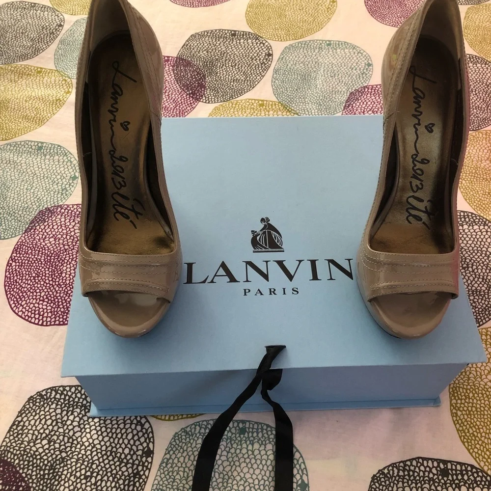 LANVIN Grey Patent leather pumps with metal heel - Picture 3 of 6